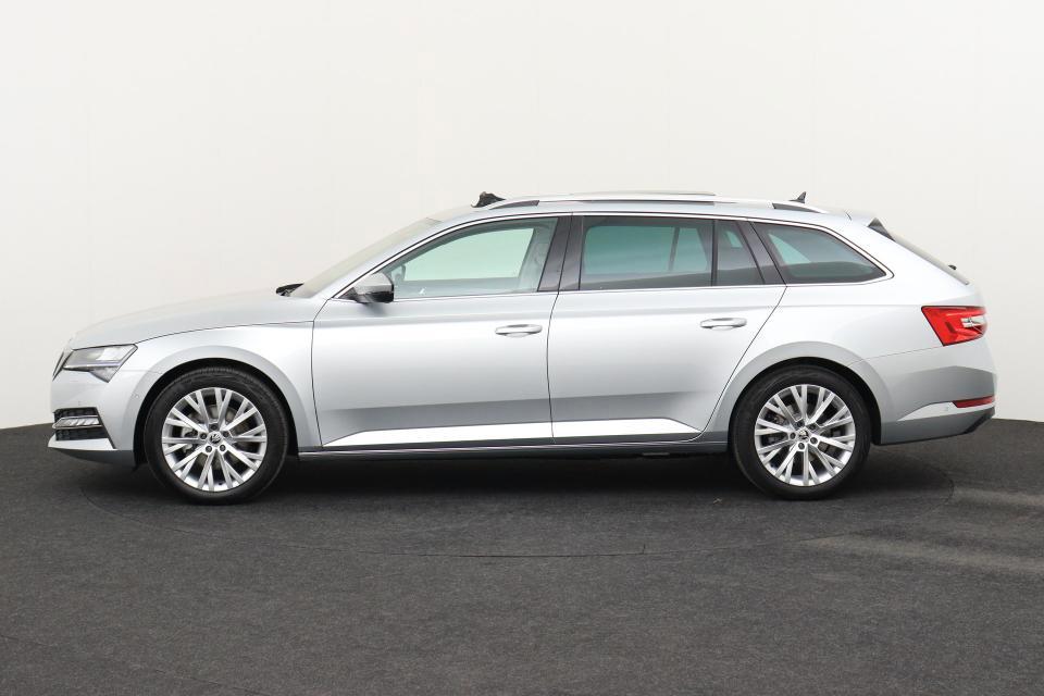 Skoda Superb iV Wagon Superb Wagon iV 1.4 tsi phev Style dsg