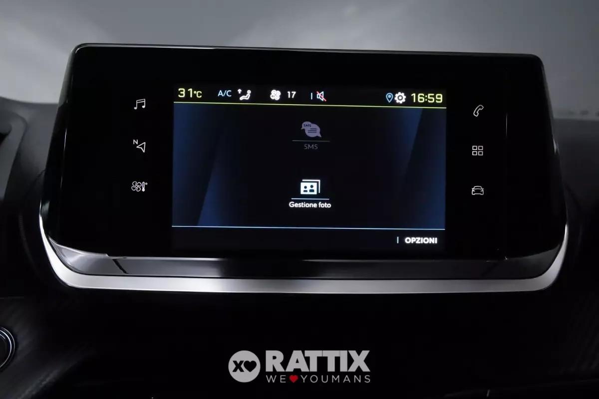 Peugeot e-2008 motore elettrico 100kW Allure Pack