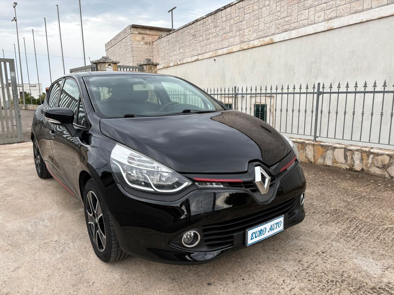 Renault Clio 1.5 dCi 8V 90CV Start&Stop 83gr 5 porte EcoBusiness