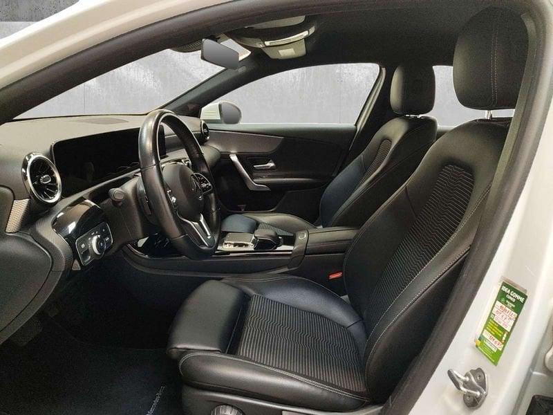 Mercedes-Benz Classe A A 180 d Sport auto