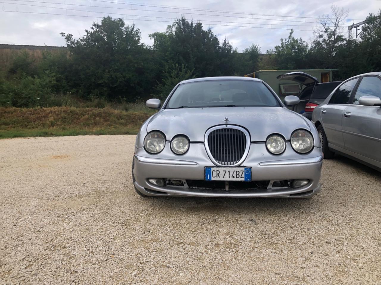 Jaguar S-Type 4.2 V8 cat R Super Charged