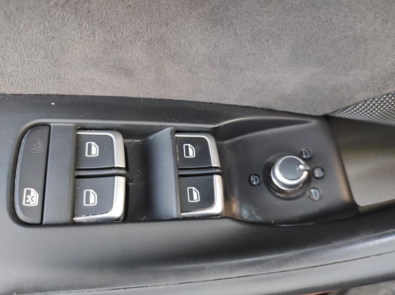 Audi Q3 2.0 TDI - 177cv quattro S Line Edition