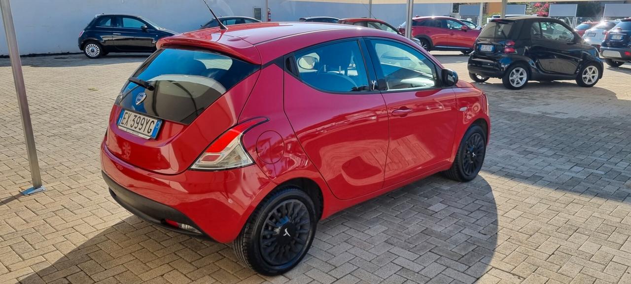 Lancia Ypsilon 1.2 69 CV 5 porte Elle