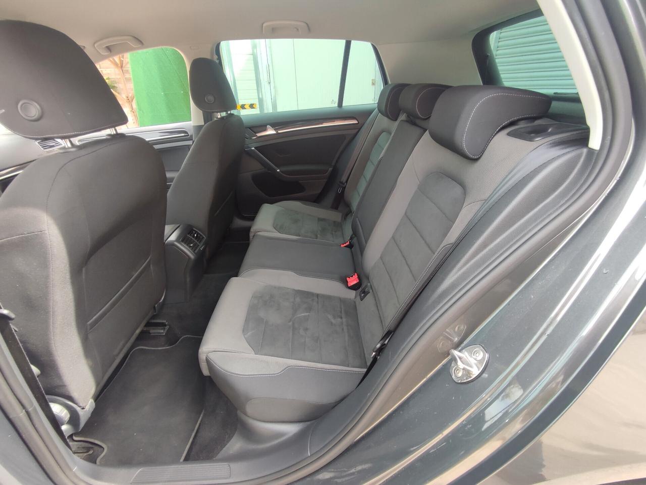 Volkswagen Golf 2.0 TDI 5p. Executive BlueMotion Technology