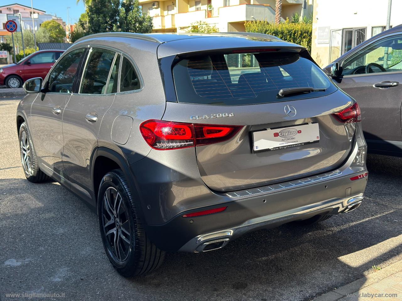MERCEDES-BENZ GLA 200 d Automatic Sport Plus
