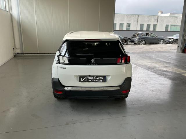PEUGEOT 5008 BLUEHDI 130CV S&S EAT8 ALLURE