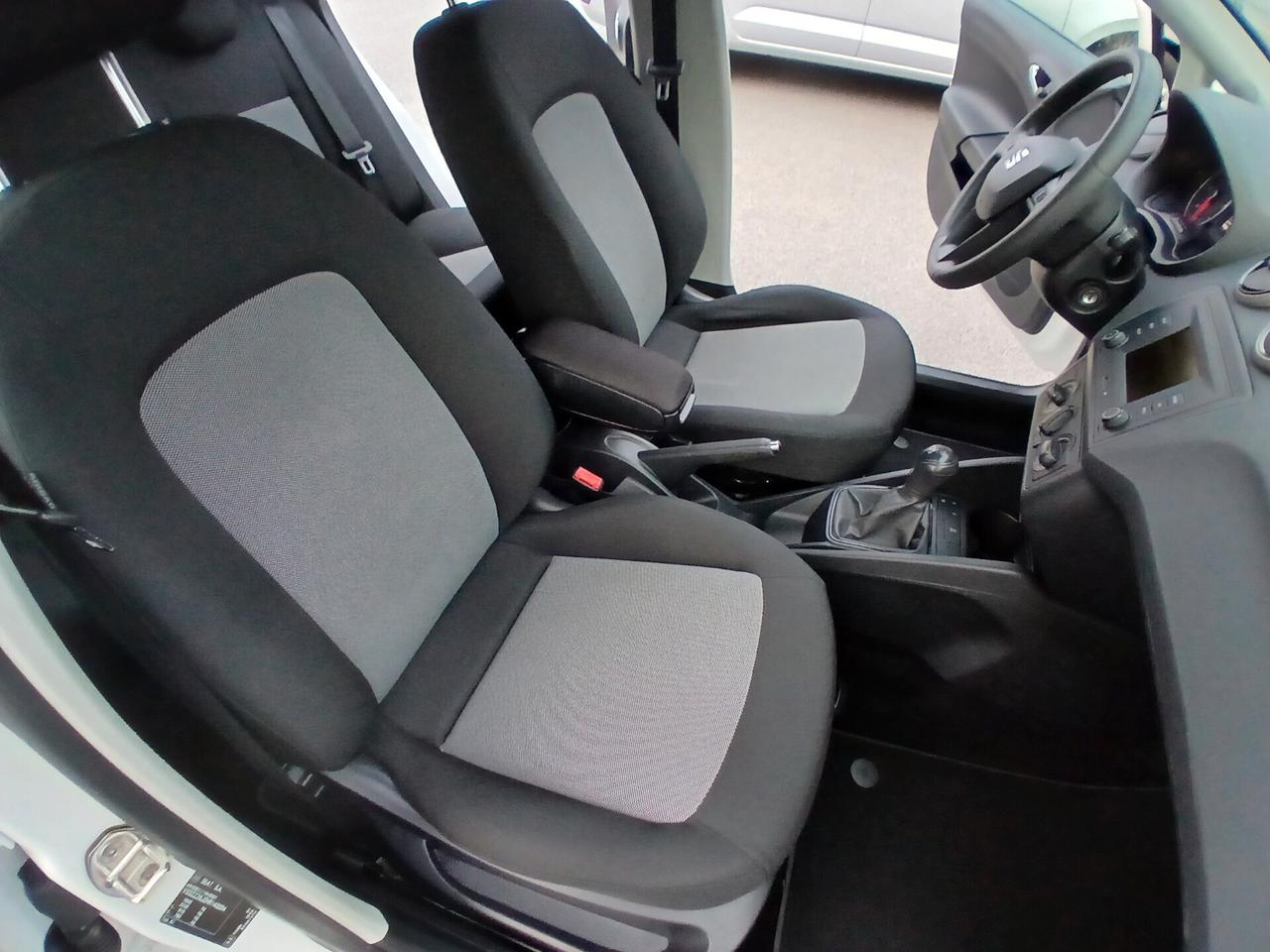 Seat Ibiza 1.4 TDI 90CV 5 PORTE 2017 SOL