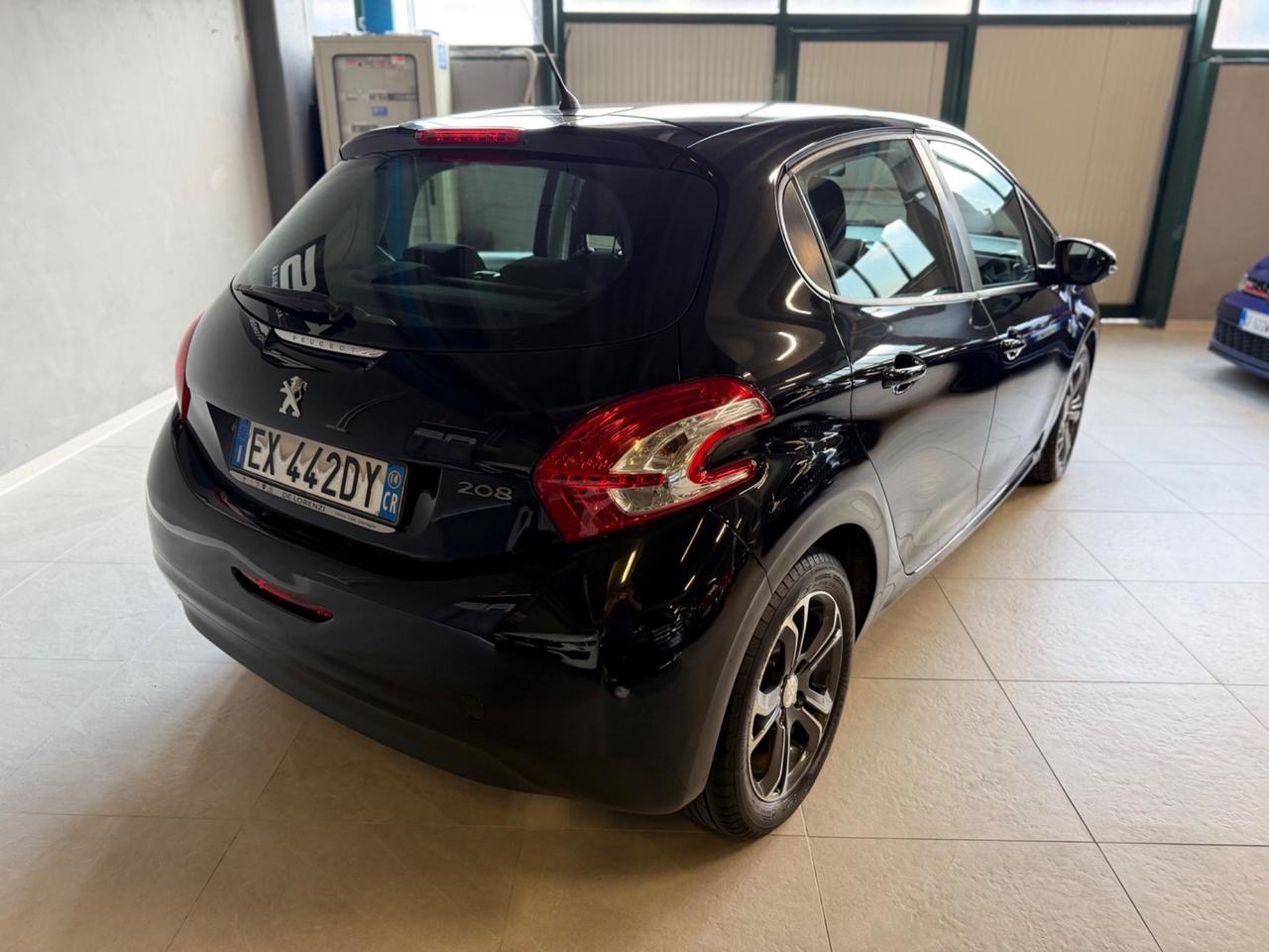 Peugeot 208 1.2 82CV 5P ALLURE NEOPAT KMCERT