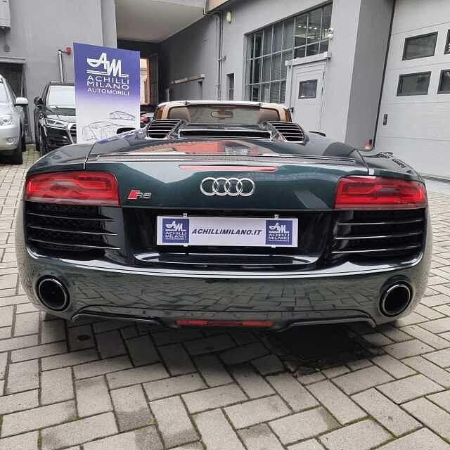 Audi R8 SPYDER 5.2 FSI quattro S tronic