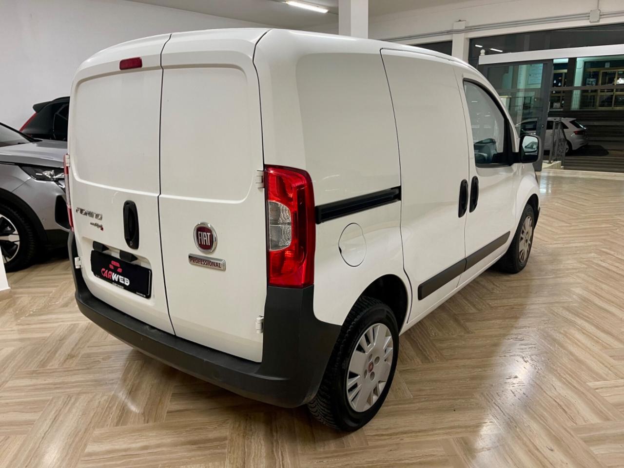 Fiat Fiorino 1.3 MJT 80CV Cargo SX 2017