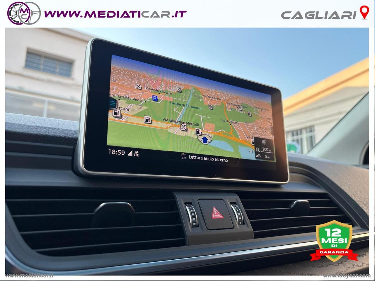 AUDI Q5 40 TDI quattro S tr. Business Design