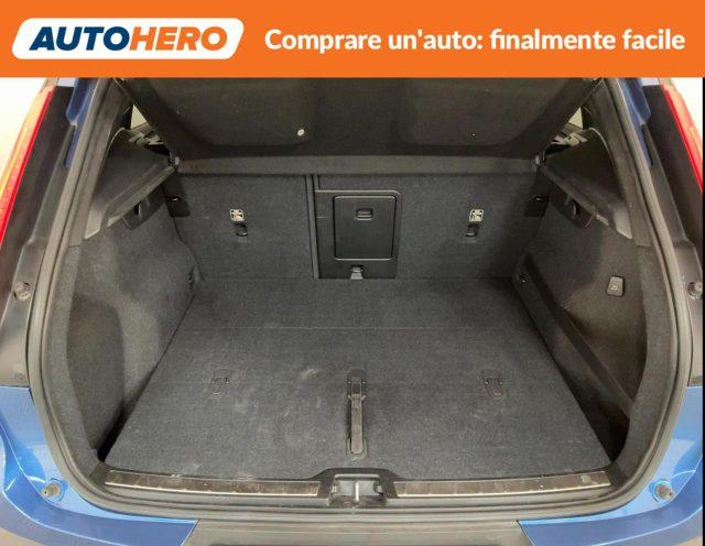 VOLVO XC40 T4 Geartronic R-design