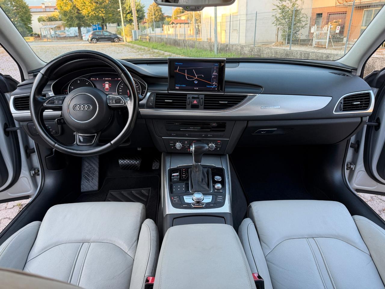 Audi A6 Allroad 3.0 TDI Quattro Business plus