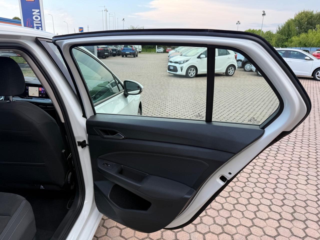 Volkswagen Golf 1.5 TGI DSG Life