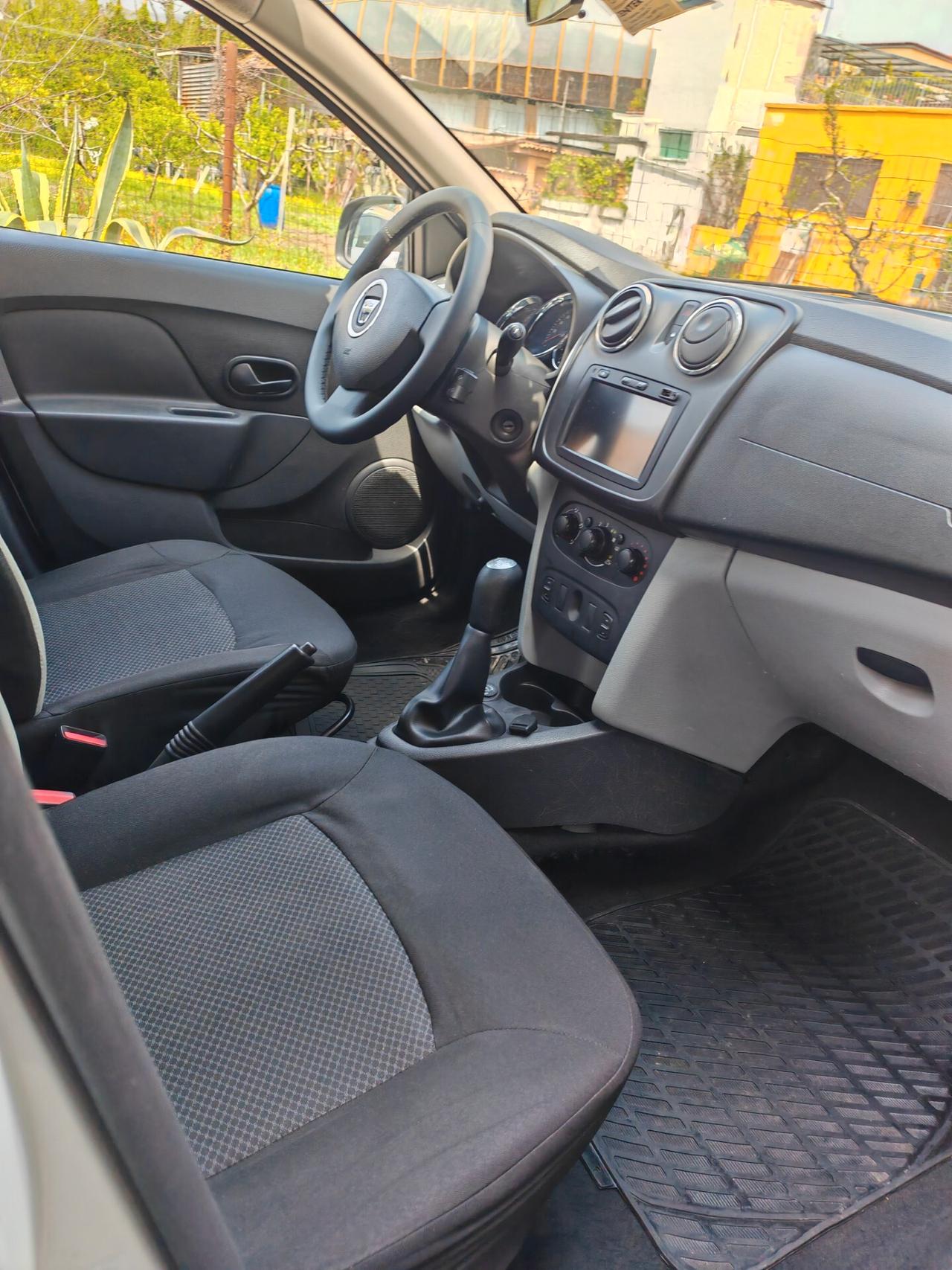 Dacia Sandero 1.2 GPL APPENA REVISIONATO 2035