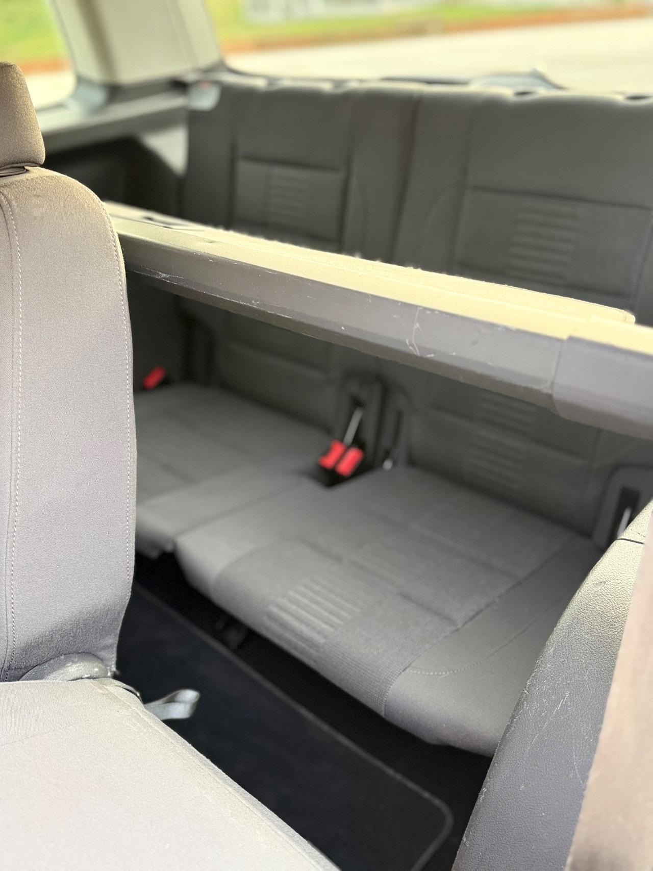 Volkswagen Touran 2.0 TDI 170 CV R-Line 7 POSTI