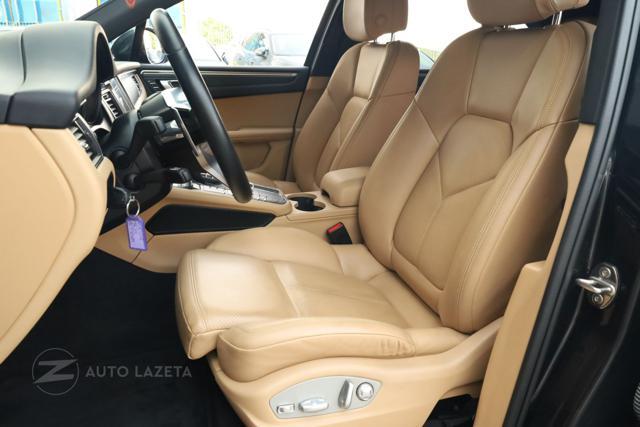 PORSCHE Macan 2.0 Sedili Riscaldabili Volante Elettrico 4x4