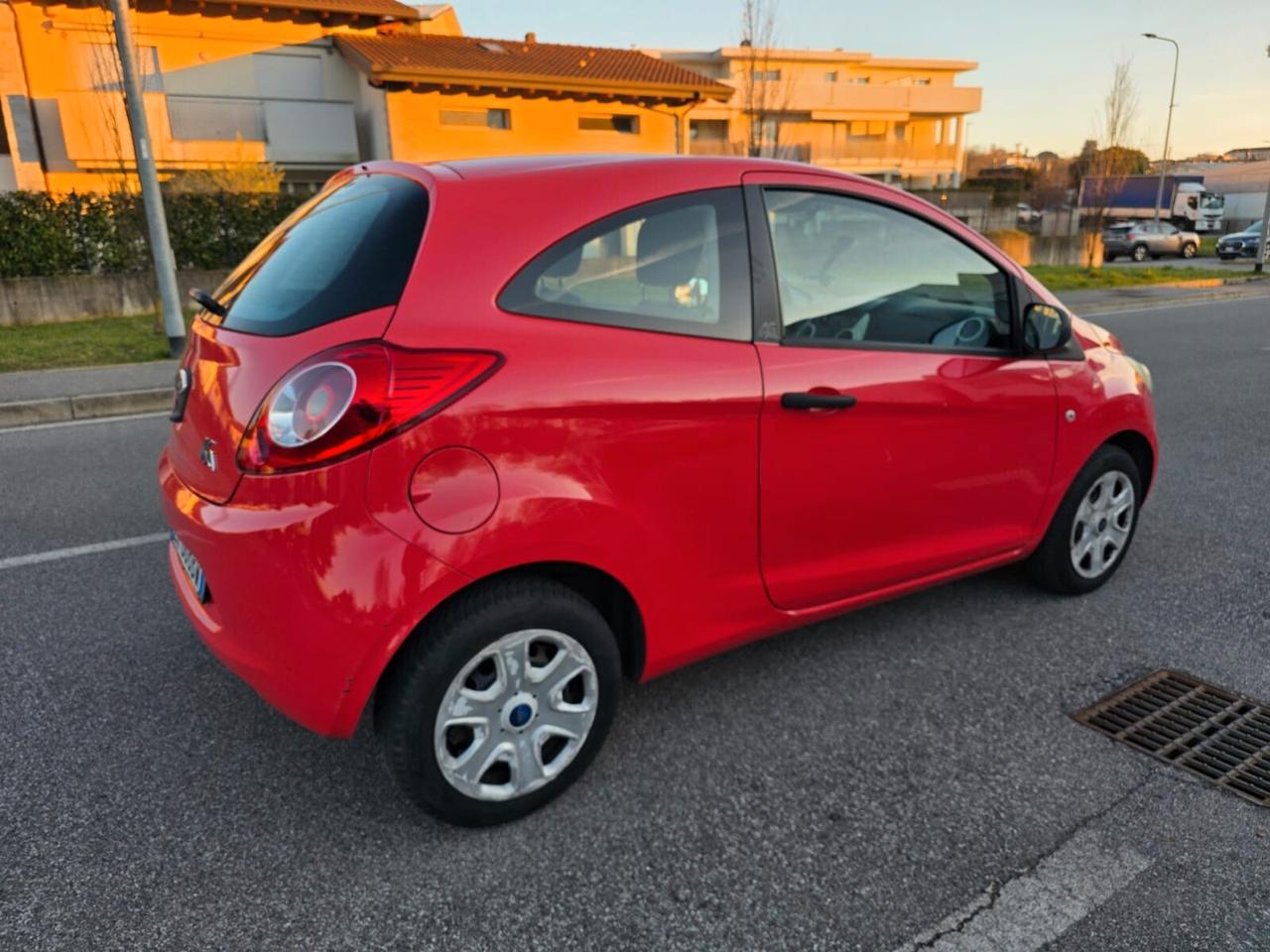 Ford Ka Ka+ 1.2 8V 69CV Titanium