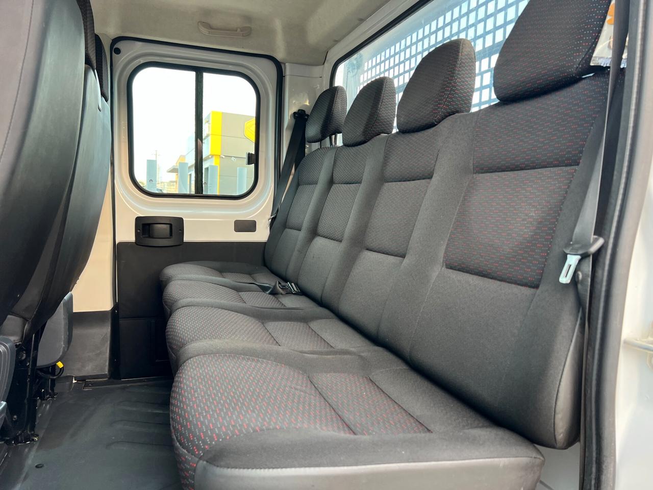 Peugeot Boxer 2.3 doppia cabina cassone fisso Aziendale