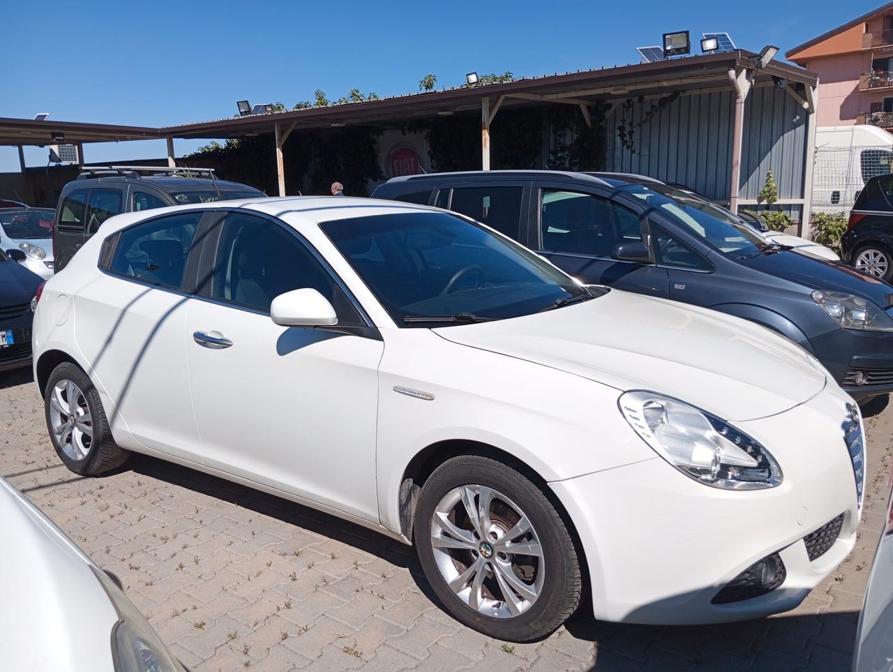 Alfa Romeo Giulietta 1.6 JTDm-2 105 CV Exclusive