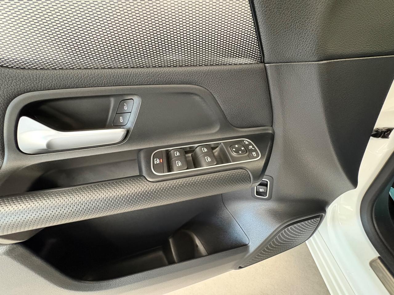 Mercedes-benz B 180 B 180 d Automatic Sport Plus