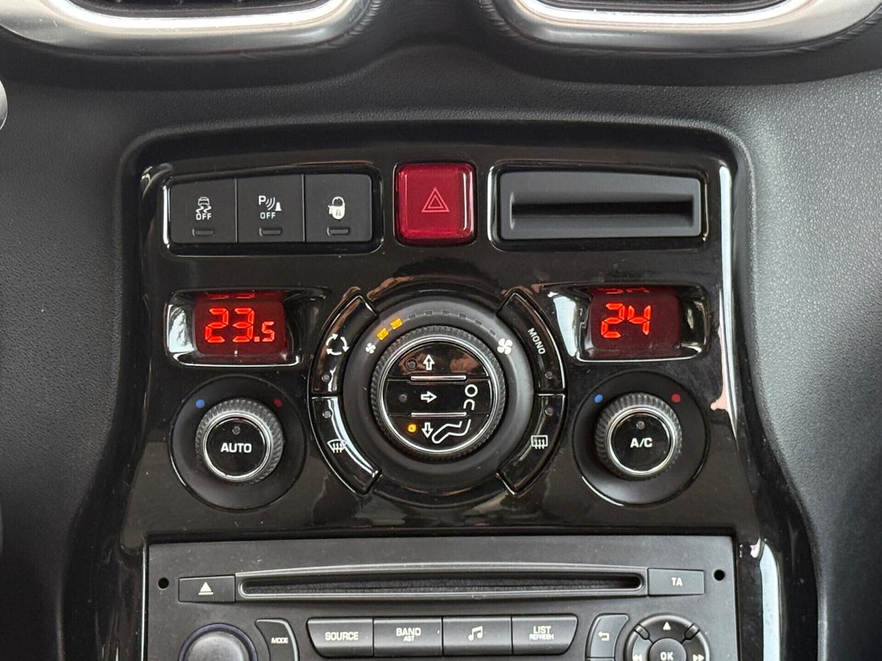 Citroen C3 Picasso 1.2 b.| CERCHI IN LEGA