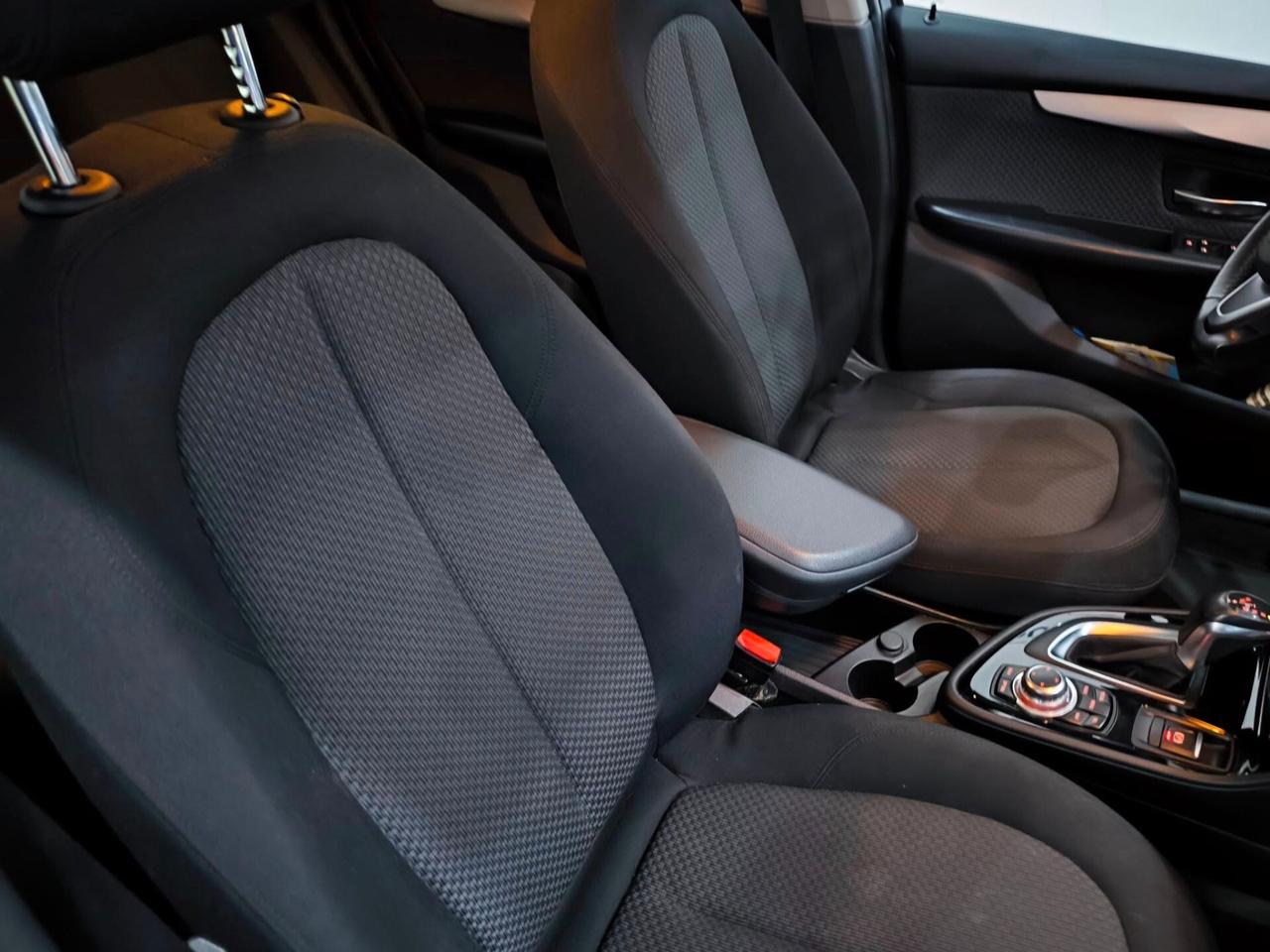 Bmw 2er Active Tourer 218d Luxury