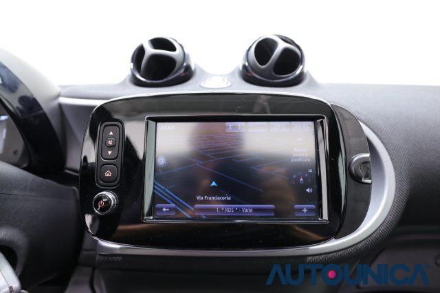 SMART ForTwo 90 0.9 TURBO TWINAMIC CABRIO PASSION FARI LED