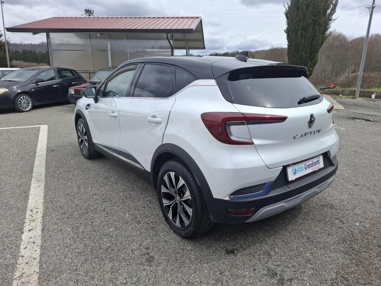 RENAULT CAPTUR TCE GPL Techno 100cv