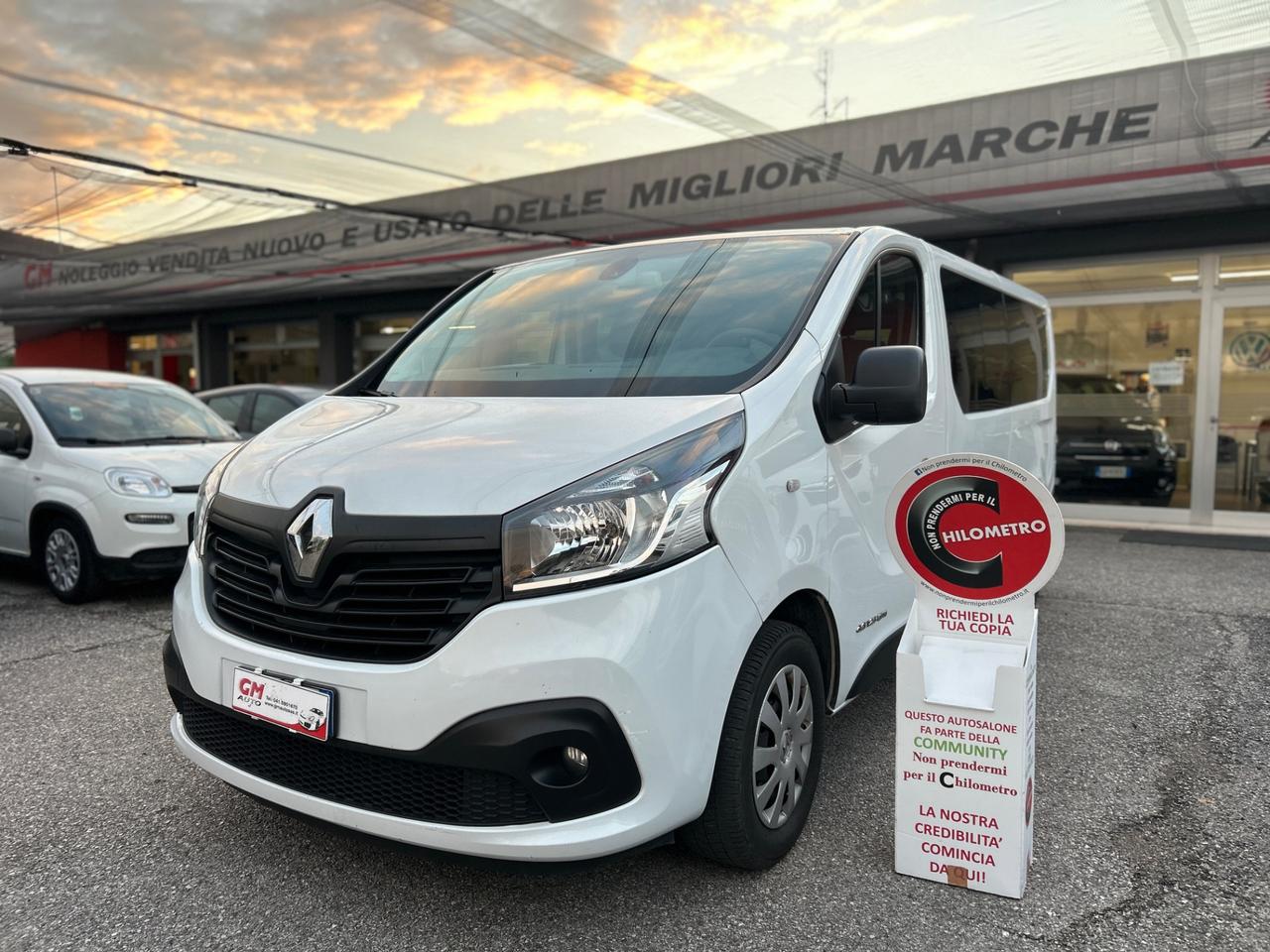 RENAULT Trafic passenger T29 1.6 dci 125cv L2H1 Zen(Comfort) Heavy E6