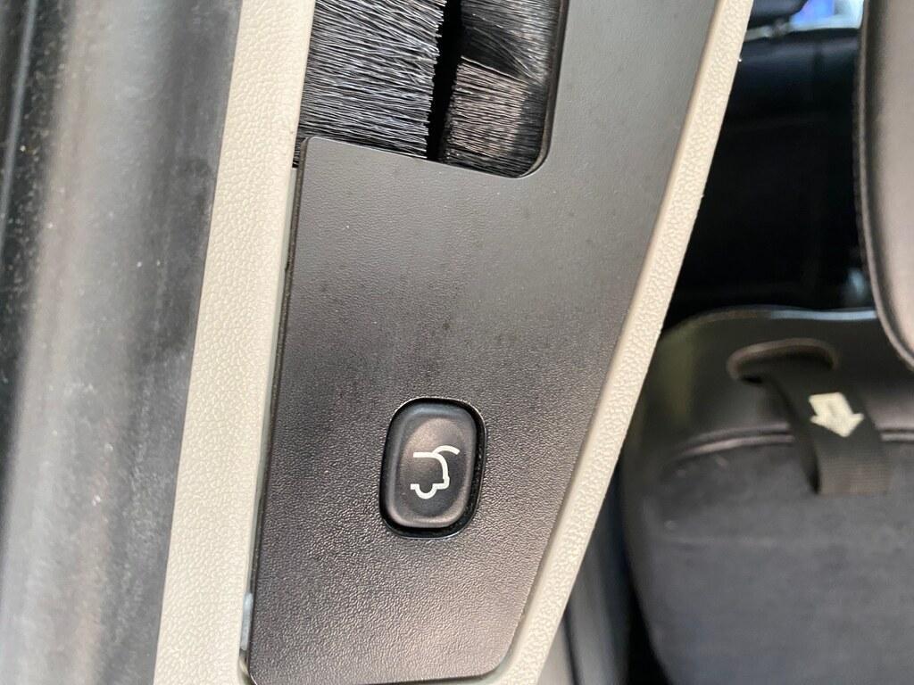 Lancia Voyager 2.8 Gold Auto
