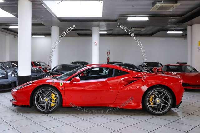 Ferrari F8 Tributo IVA ESPOSTA|SCUDETTI|PARK SENSORS|SCARICO SPORT|