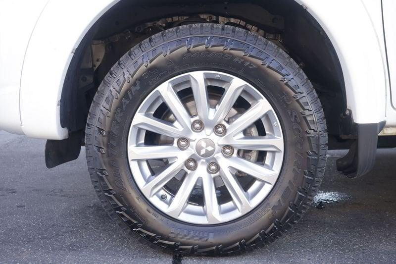 Mitsubishi L200 Mitsubishi L200 2.4 DI-D/181CV Club Cab Intense Hp Mivec Unicoproprietario