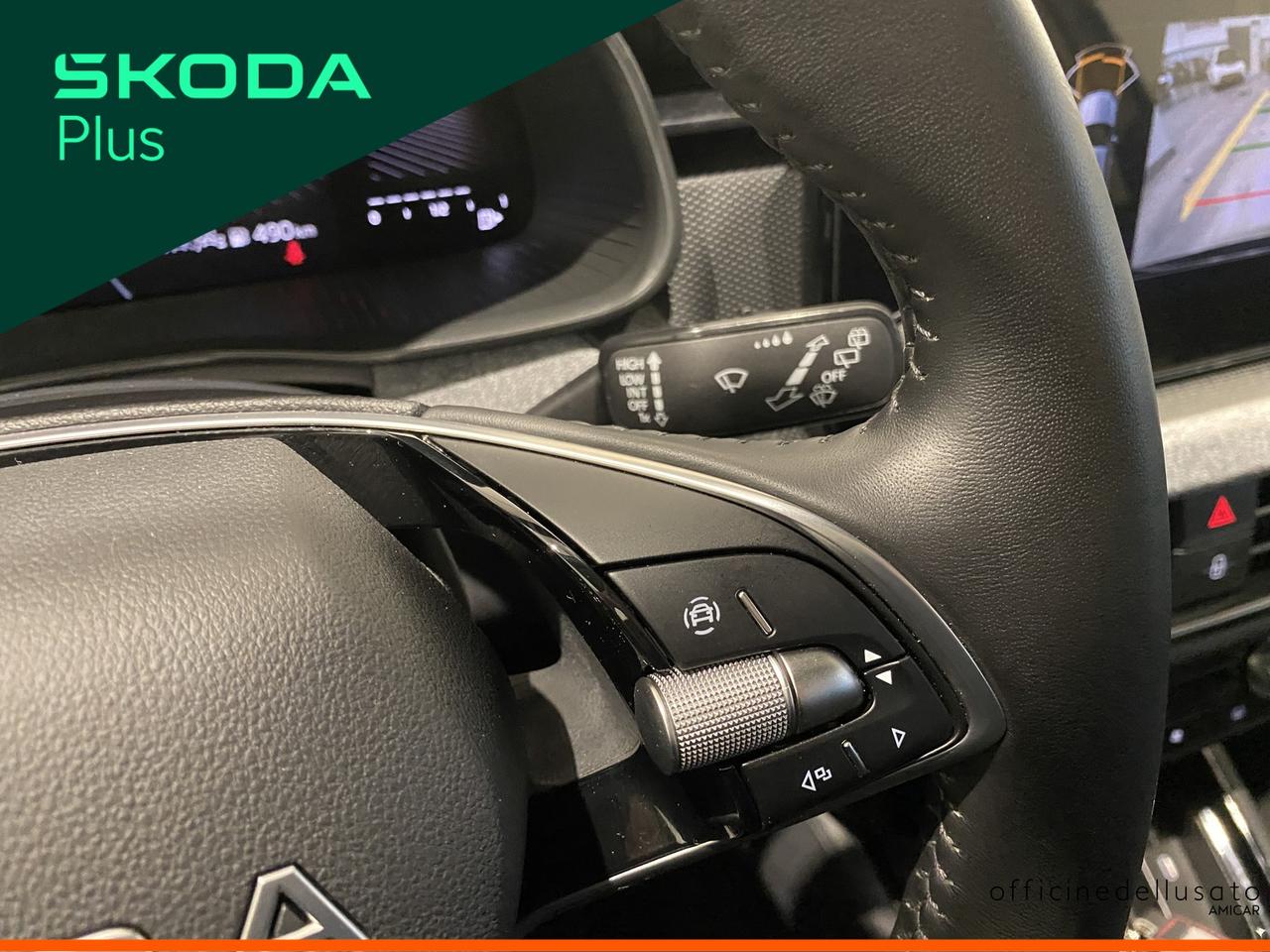 Skoda Kamiq 1.0 tsi 95cv black dots