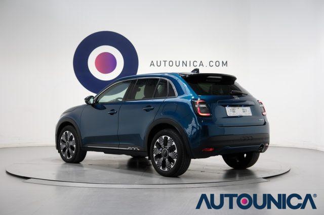 FIAT 600 HYBRID 100 CV DCT MHEV LA PRIMA NEOPATENTATI