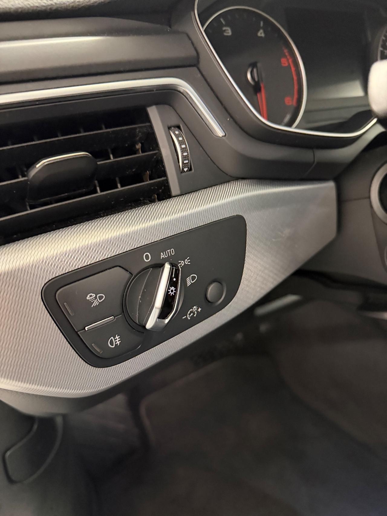 Audi A4 Avant 2.0 TDI 190 CV Business Sport