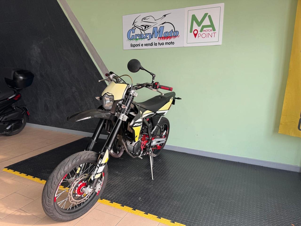 Fantic Motor Motard 50 Performance 2t