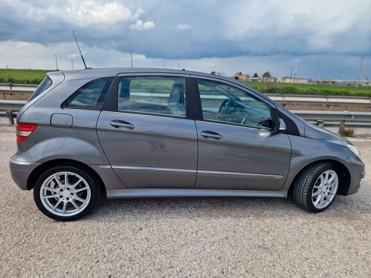 Mercedes-benz B 200 CDI Sport