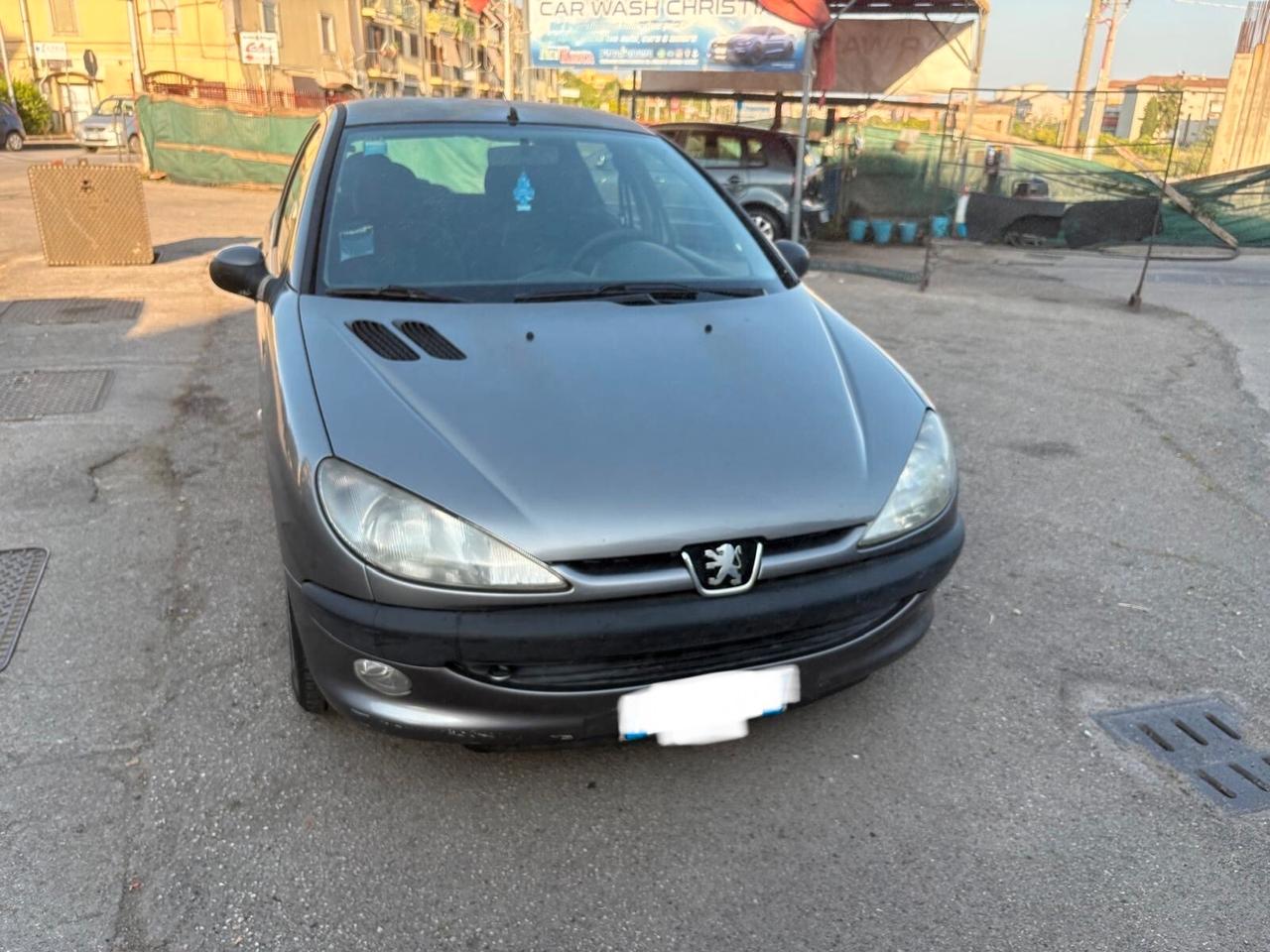 Peugeot 206 1.1 5p. XT
