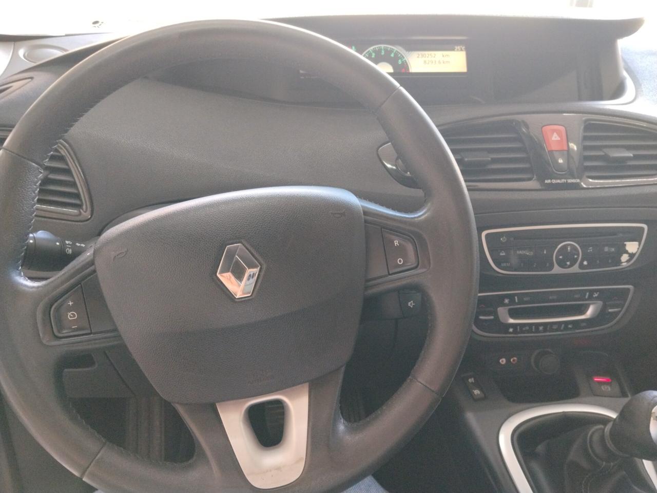 Renault Scenic x-mod 1.5 diesel CON GARANZIA