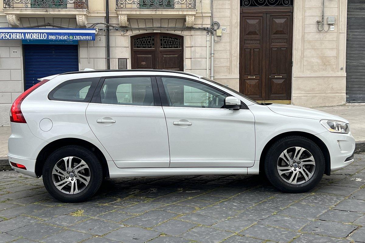 VOLVO XC60 D4 Geartronic Momentum