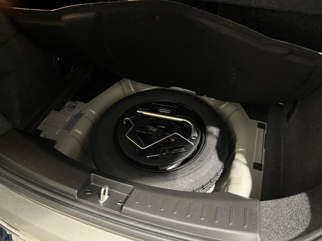 Lancia Ypsilon 1.2 69 CV 5 porte Black and Noir