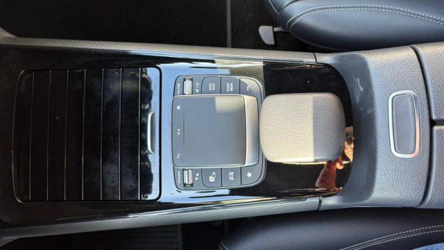 MERCEDES-BENZ GLB 180 d Automatic Business Extra