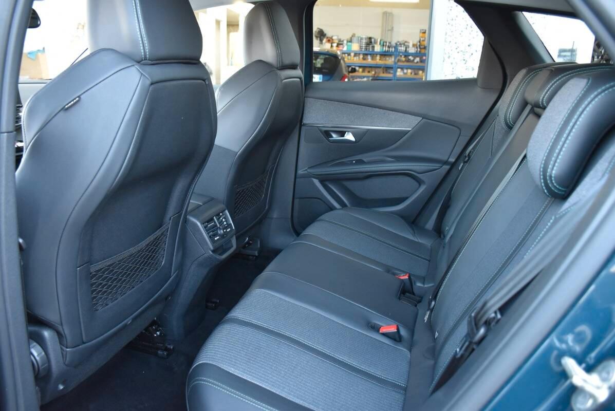 Peugeot 3008 II 1.5 bluehdi Allure Pack s&s 130cv