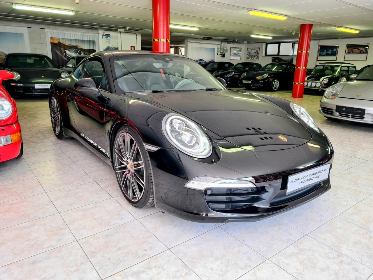 Porsche 911 991.1 Carrera Coupé