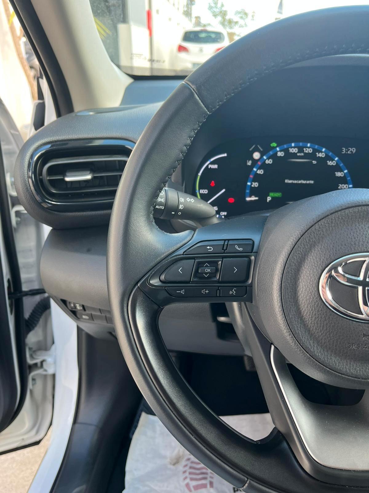 Toyota Yaris Cross 1.5 Hybrid 5p. E-CVT Business