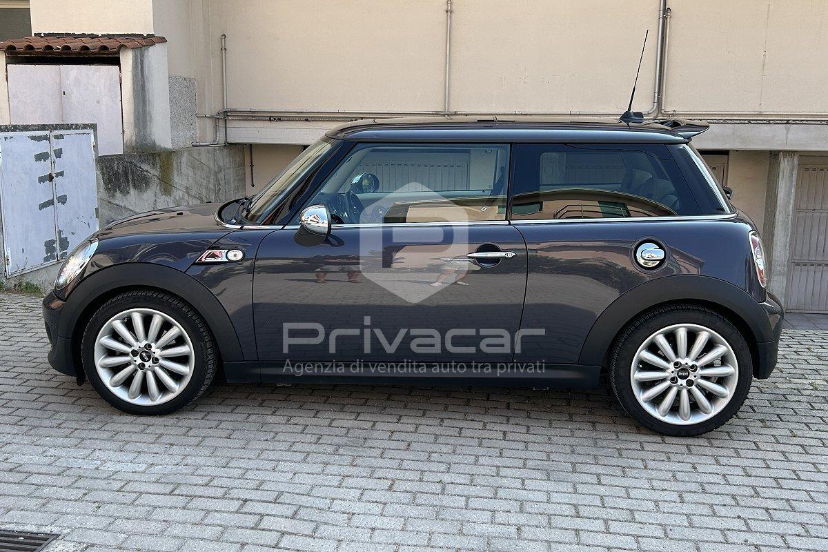 MINI Mini 2.0 16V Cooper SD