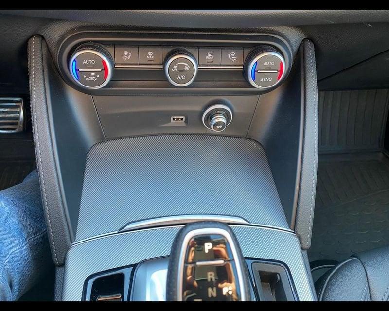 Alfa Romeo Stelvio 2020 2.2 t Sprint Q4 190cv auto