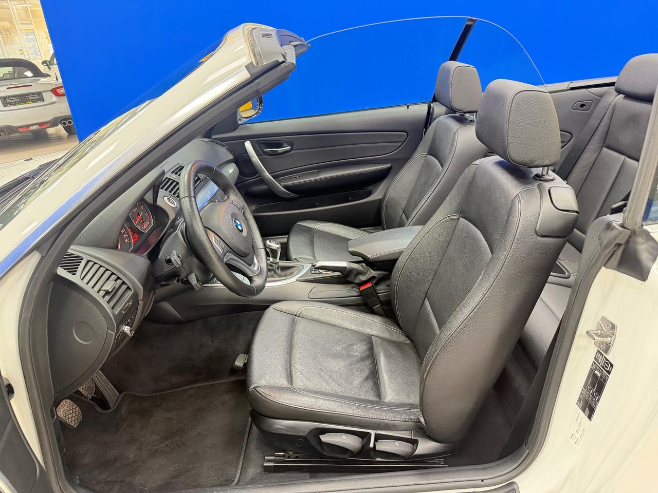 Bmw 120i 170CV*CABRIO*MANUALE*BOOK SERVICE*PARI AL NUOVO*1 PROPRIETARIO*