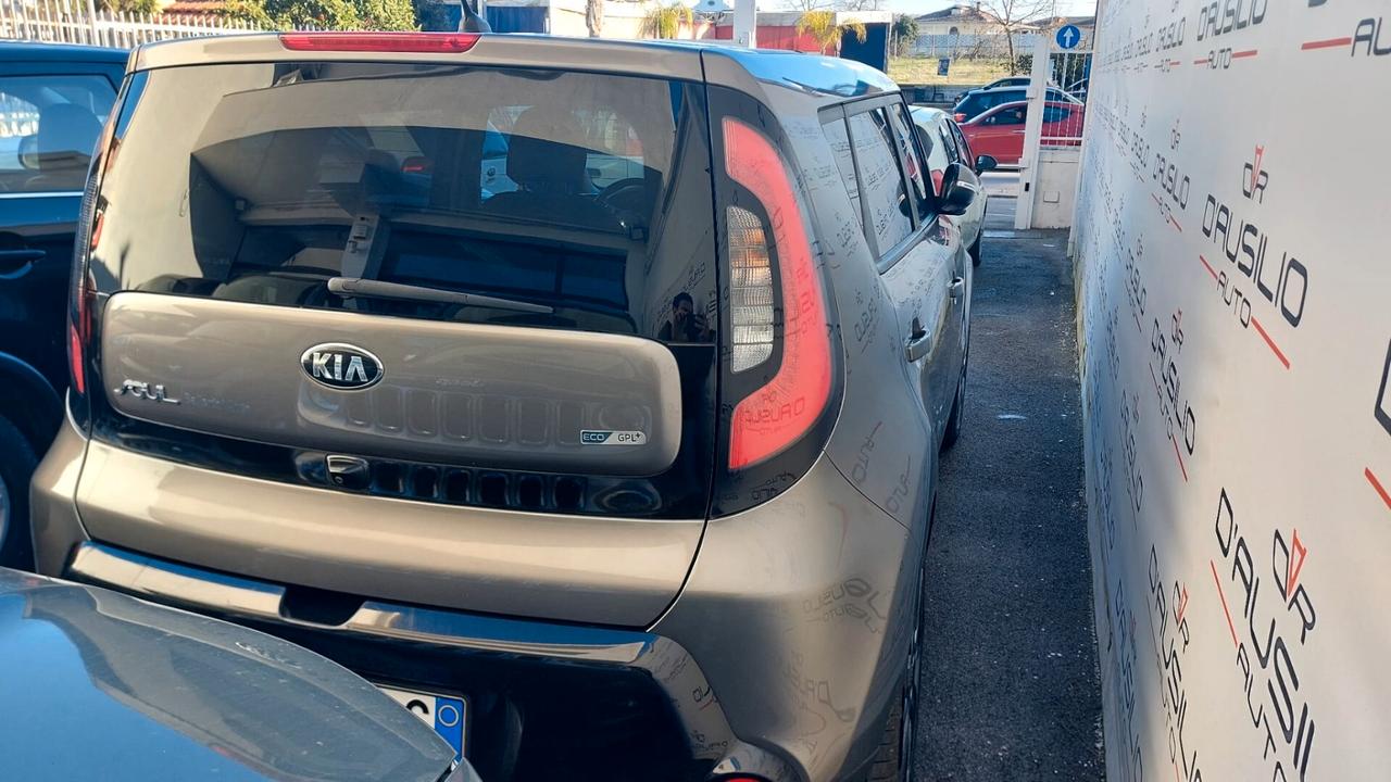 Kia Soul 1.6 GPL di serie FULL OPT - 2017